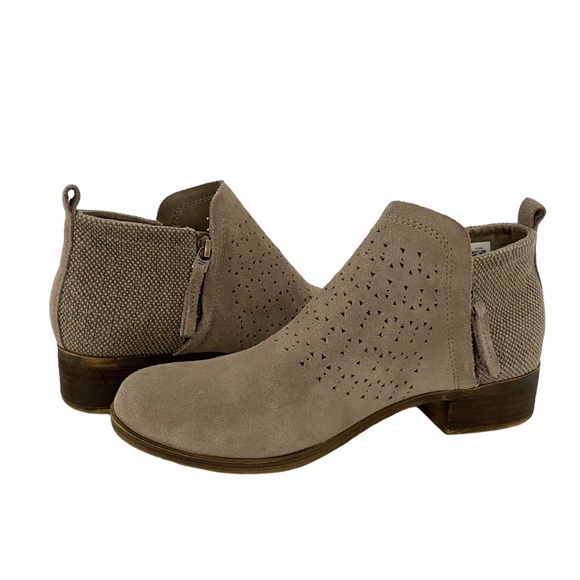 Toms Shoes - Toms Deia Bootie size 7